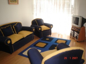 Carolina Anuncios de Propiedades en Santiago |  Departamento Nuevo x dia, semana , meses 2 habitaciones, cercano a Metro, $27.000 diarios. estacionamiento y mucama opcionales