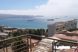 Felix Anuncios de Propiedades en Valpara&iacute;so |  Arriendo excelente departamento frente a la bah&iacute;a de Valpara&iacute;so, Vista frontal al mar en los dormitorios y living - a 5 minutos de Vi&ntilde;a