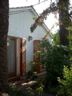Ingo Junge Anuncios de Propiedades en Santiago |  Arriendo casa en Gran Avenida, paradero 22, La Cisterna, entre metro el , Parron e Intermodal La Cisterna, amplia casa, luminoza, solida
