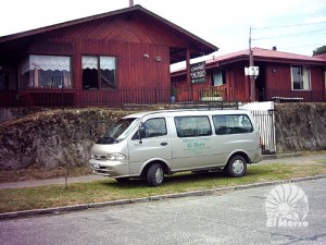 Hugo Ulloa Anuncios de Propiedades en Villarrica |  Arriendo Caba&ntilde;as de Veraneo en Villarrica, Adem&aacute;s servicio de Tour por la zona