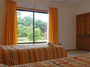 CABA&Ntilde;AS TERONGO LODGE Anuncios de Propiedades en Isla de Pascua |  ARRIENDO CABA&Ntilde;A EN ISLA D PASCUA, HERMOSAS CABA&Ntilde;AS EQUIPADAS DESDE 2 A 6 PERSONAS A PASOS DE RESTAURANTES 