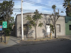Ovando y Cabrera Servicios Ltda Anuncios de Propiedades en San Miguel |  SANTIAGO, San Miguel casa, Propiedad comercial, Casa 195 Mt� y 388 Mt� de Terreno