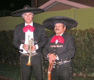 Ren&eacute; Mart&iacute;nez Anuncios de Propiedades en Santiago |  charros precios juarez mariachis santiago, buena y alegre musica ranchera