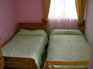 Ana Pole Gome Anuncios de Propiedades en La Serena |  Arriendo de pieza en la serena, chile, Pieza a estudiante o persona trabajadora. la serena